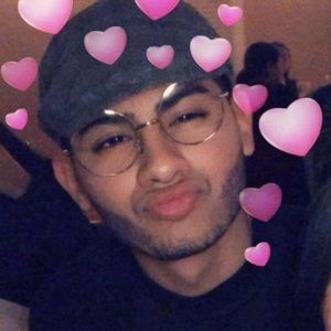 Meet your Posher, Levi